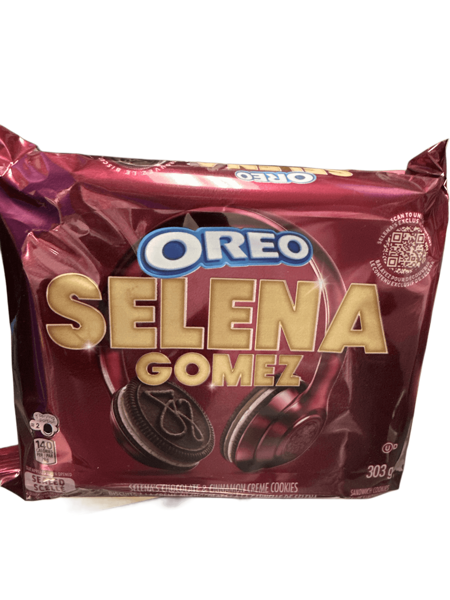 Oreo Selena Gomez Chocolate and Cinnamon Cream Cookies 303G - U.S Edition