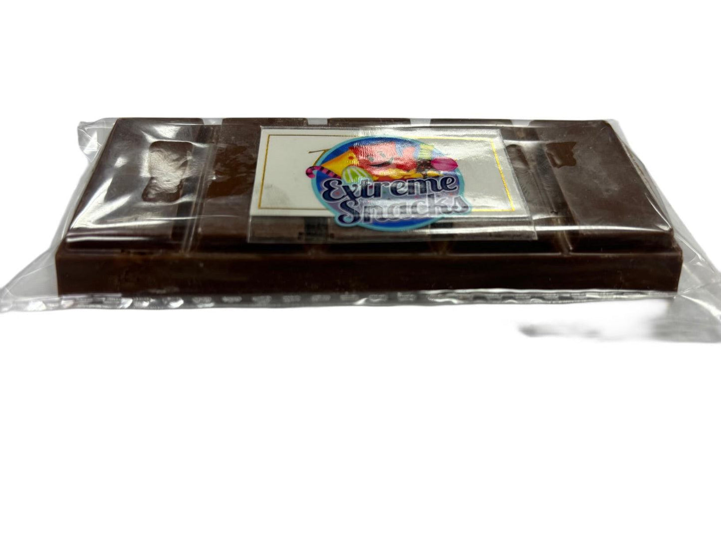 Extreme Snacks Trendy Dubai Pistachio Knafeh Chocolate Bar 60G