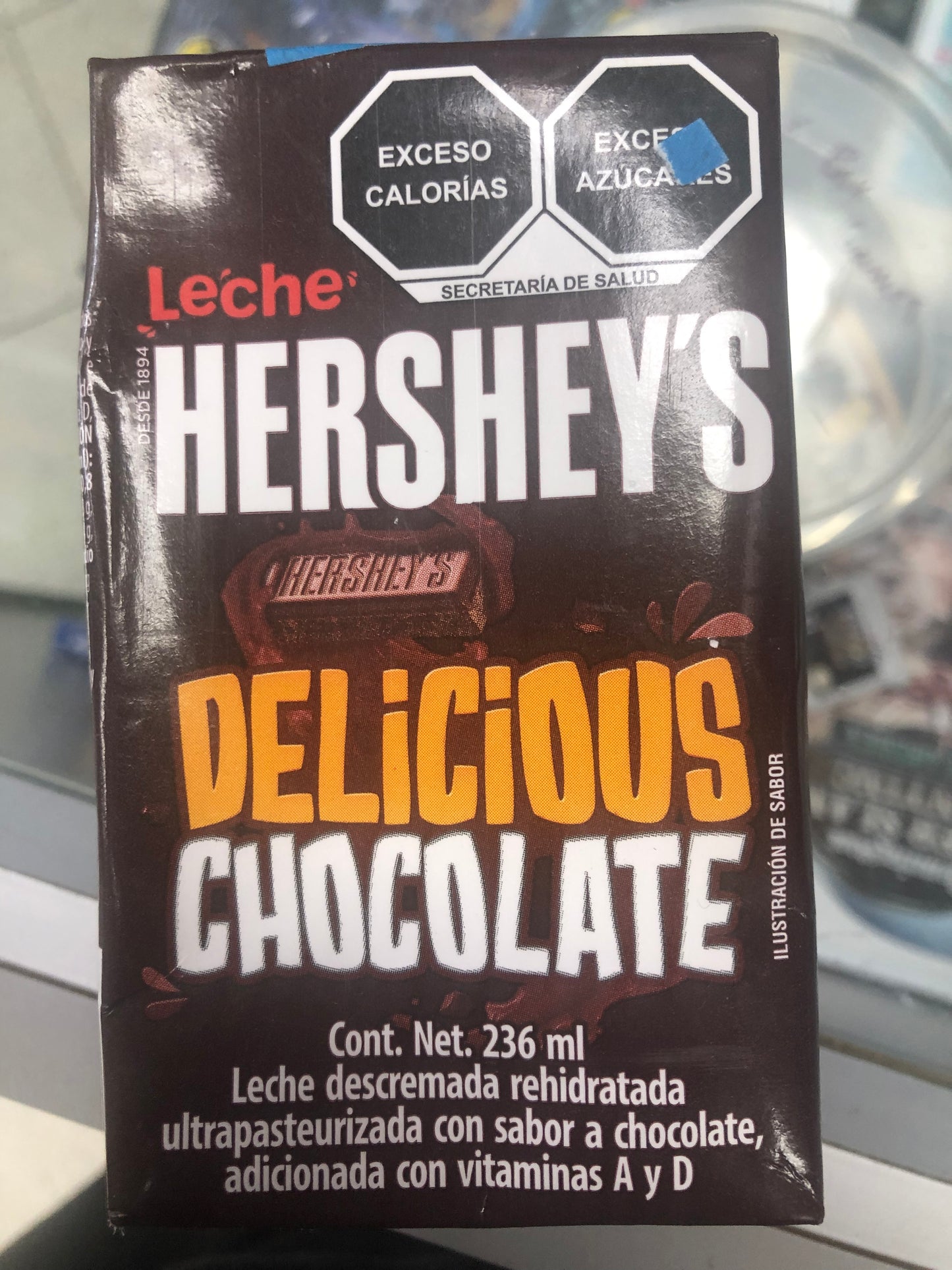 Mexican Leche Hershey's Chocolate Drink Box